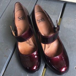 Sofft Burgundy Patent Leather Heels